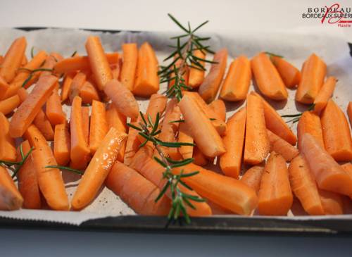 Crunchy chicken with carrot chips