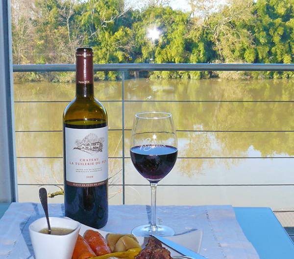 Château La Tuilerie du Puy - millésime 2012